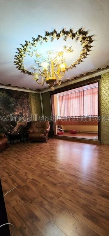 vanzare apartament 3 camere, Parc Drumul Taberei, Valea Calugareasca, cf 1, decomandat, etaj 1/4, centrala, bloc reabilitat,          pret 120.000 EUR